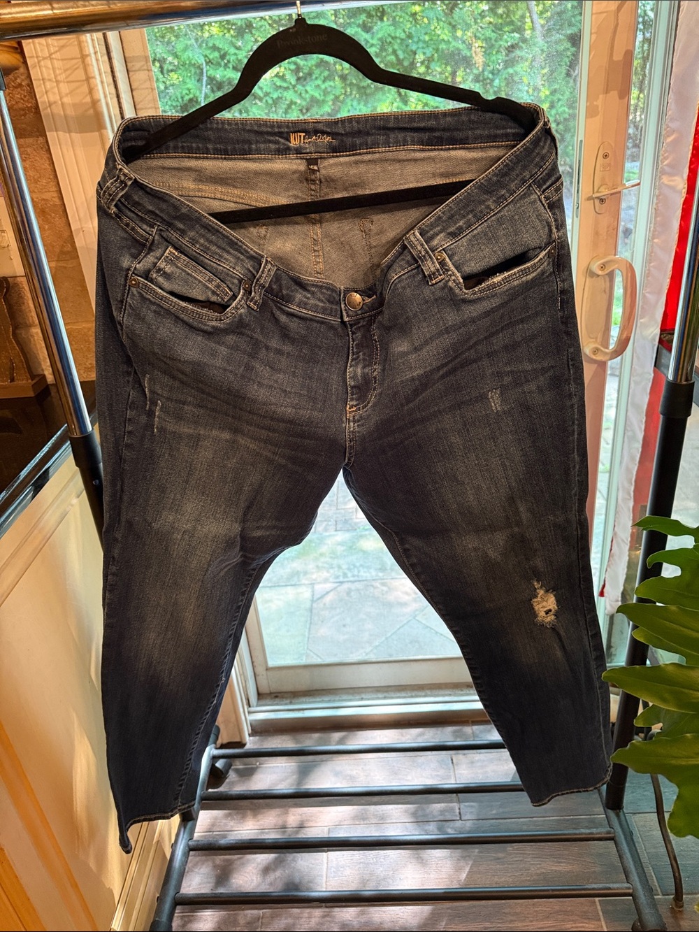 KUT from the Cloth 16w distressed jeans. Like New.